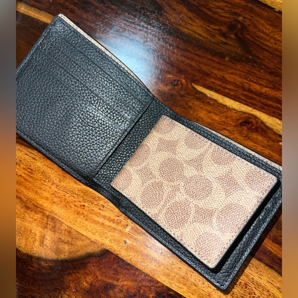Coach 2 in 1 Wallet - Picture 8 of 9